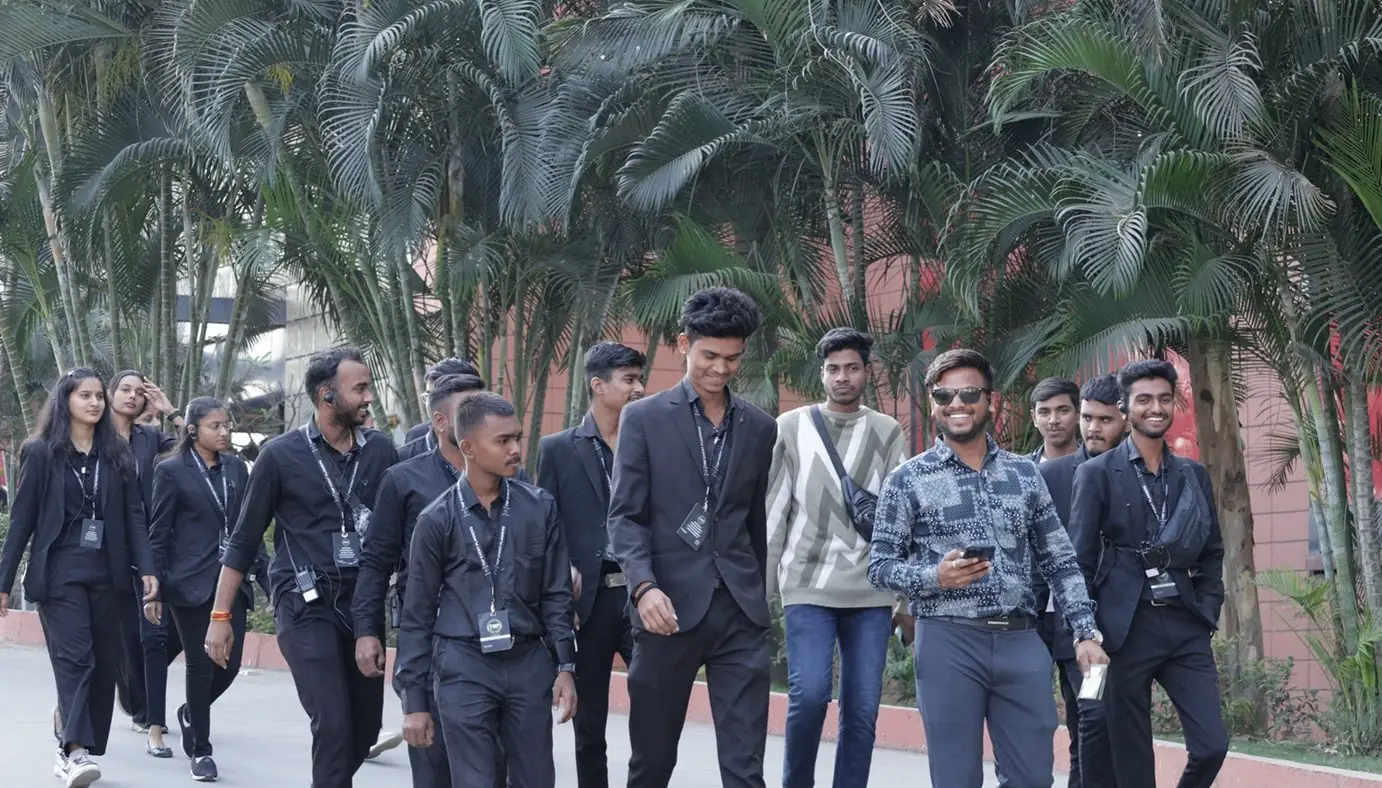The team: On the way to the venue